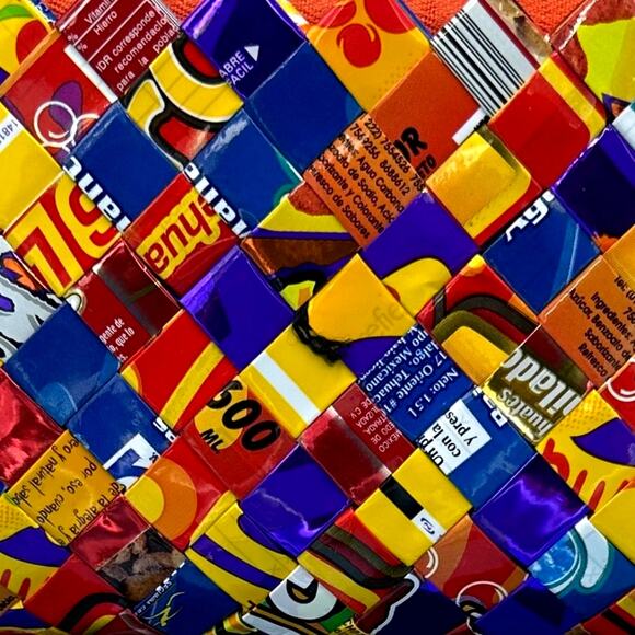 Handbag Bright Colorful Ecoist Candy Wrapper Clutch/Wristlet - Picture 11 of 12